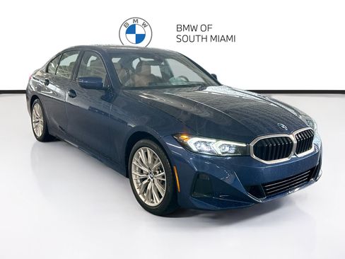 Certified 2023 BMW 330i Sedan w/ Convenience Package RWD image 1