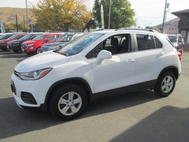 Used 2017 Chevrolet Trax LT AWD/4WD image 3