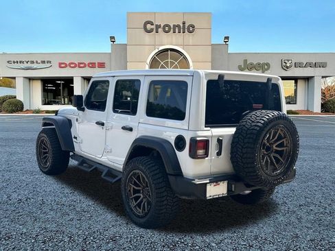 Used 2022 Jeep Wrangler Unlimited Sport w/ Sun And Sound Package AWD/4WD image 5