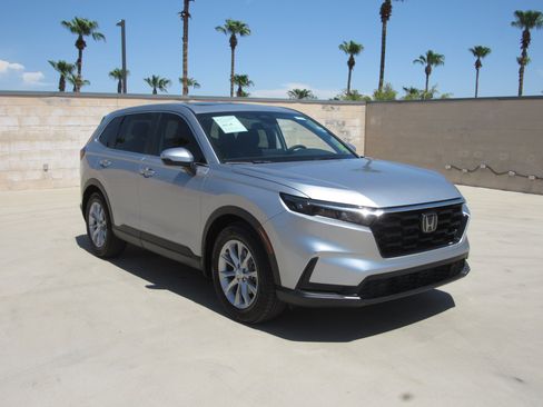 Certified 2025 Honda CR-V EX image 2