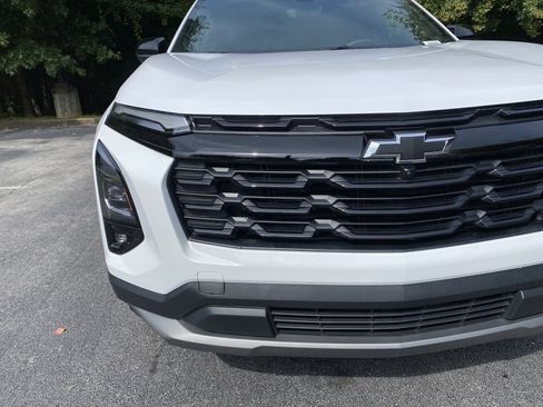 Used 2026 Chevrolet Equinox LT w/ Convenience Package II FWD image 14