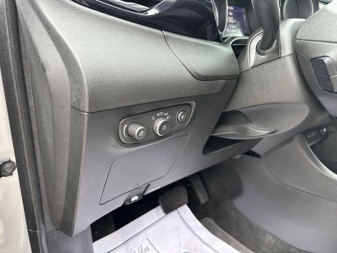 Used 2023 Buick Encore GX Select w/ Experience Buick Package AWD/4WD image 21