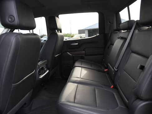 Used 2021 GMC Sierra 1500 SLT w/ SLT Premium Plus Package AWD/4WD image 11