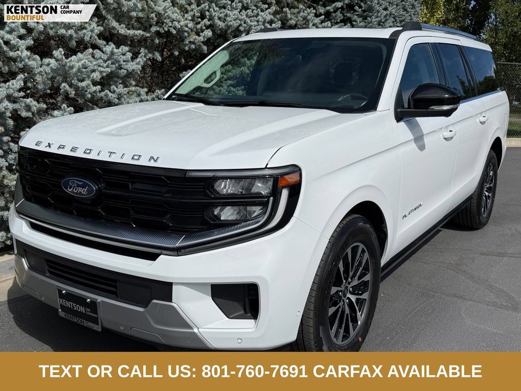 Used 2025 Ford Expedition Max Platinum AWD/4WD image 3