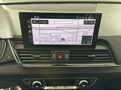 Used 2023 Audi Q5 2.0T Premium Plus w/ Premium Plus Package image 10