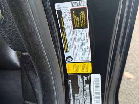 Used 2016 BMW 640i Coupe image 34