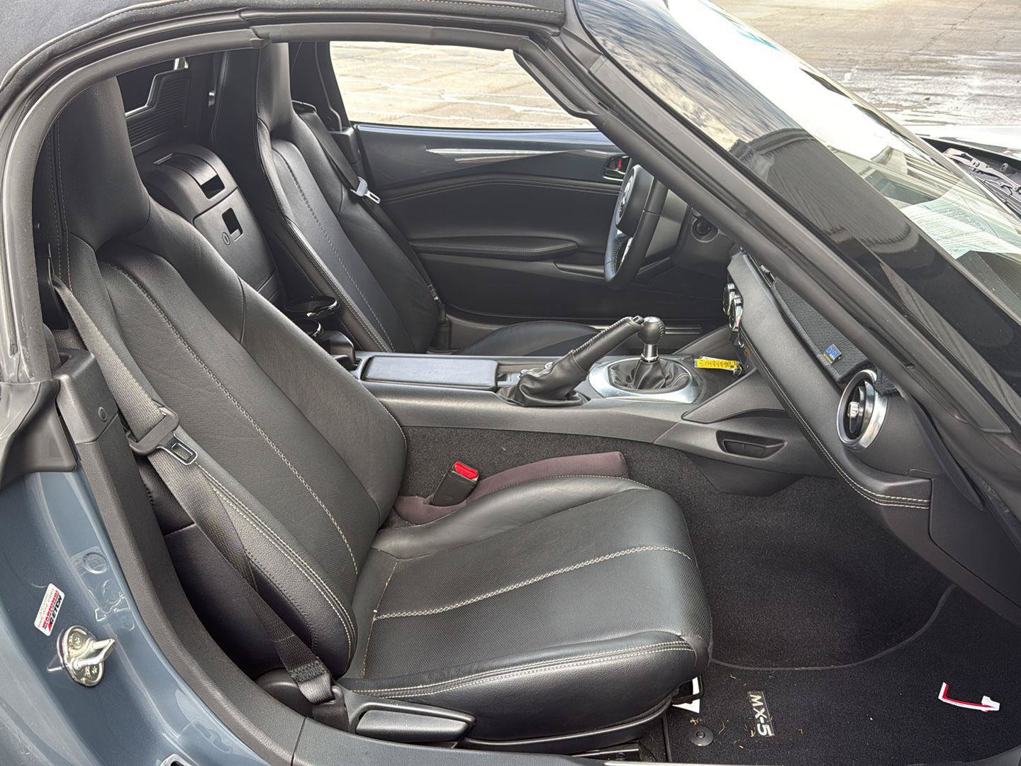 Used 2021 MAZDA MX-5 Miata Grand Touring RWD image 10