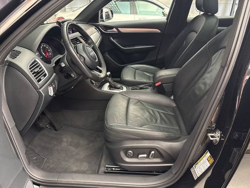 Used 2017 Audi Q3 2.0T Premium Plus w/ Premium Plus Package AWD/4WD image 11