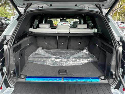 New 2026 BMW X5 xDrive50e w/ M Sport Package image 21
