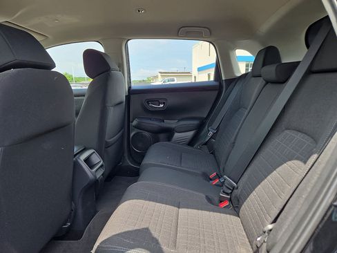 Certified 2025 Honda HR-V LX image 11