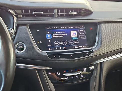 Used 2020 Cadillac XT5 Premium Luxury image 15