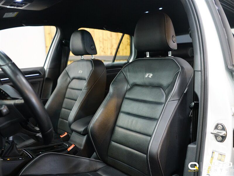 Used 2019 Volkswagen Golf R 4-Door AWD/4WD image 13