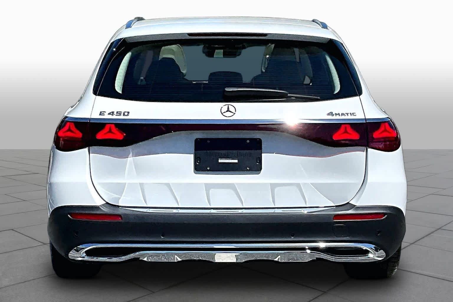 Used 2026 Mercedes-Benz E 450 4MATIC All-Terrain Wagon image 4