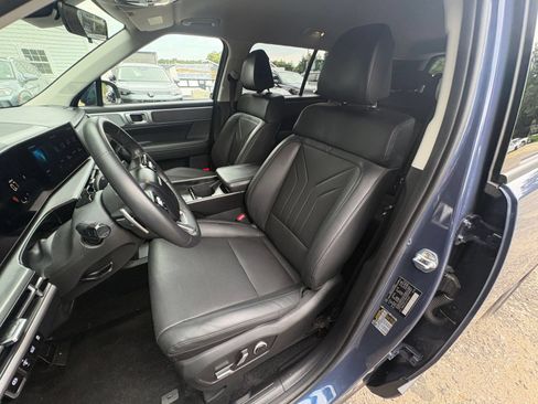 Used 2026 Hyundai Santa Fe SEL AWD/4WD image 35