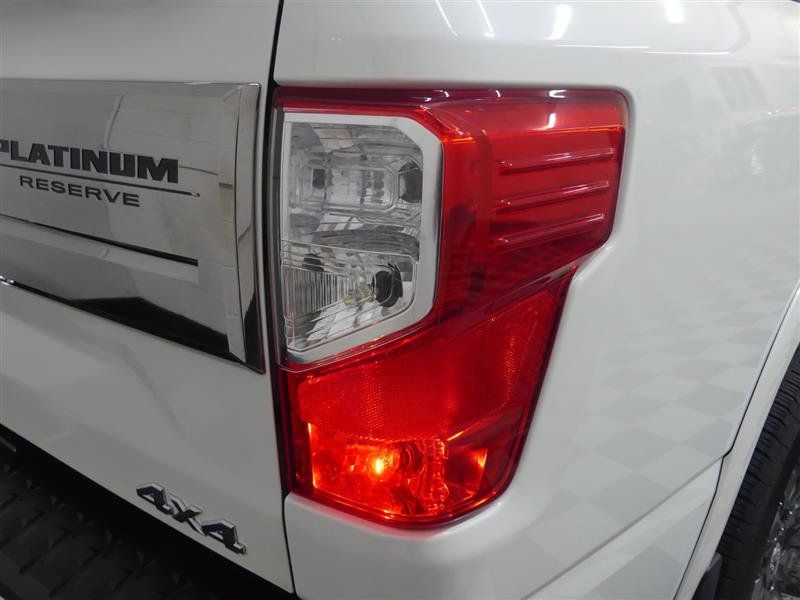 Used 2017 Nissan Titan Platinum Reserve AWD/4WD image 15