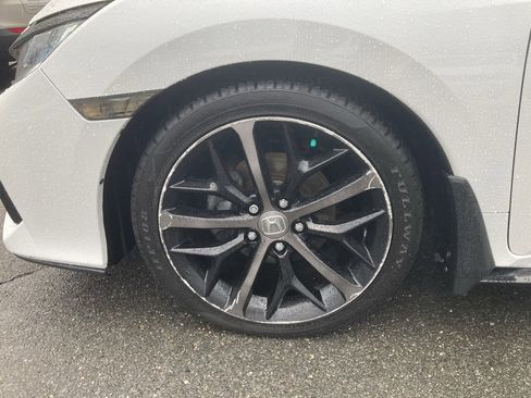 Used 2020 Honda Civic Sport image 24