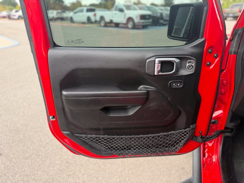 Used 2021 Jeep Wrangler Unlimited Sport AWD/4WD image 22