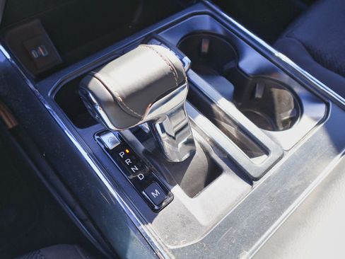 Used 2022 Ford F150 XLT w/ Equipment Group 302A High image 25