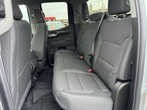 New 2026 GMC Sierra 1500 SLE w/ X31 Off-Road Package image 10