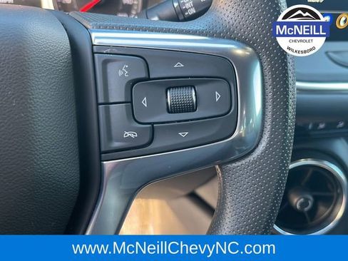 Used 2024 Chevrolet Blazer LT w/ Convenience Package image 27