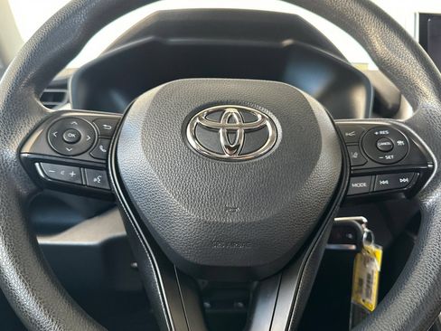 Certified 2025 Toyota RAV4 LE AWD/4WD image 22