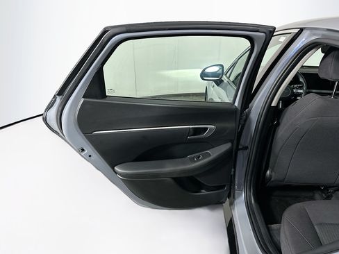 Used 2025 Hyundai Sonata SEL FWD image 27
