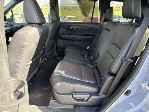 Used 2024 Honda Passport Black Edition image 22