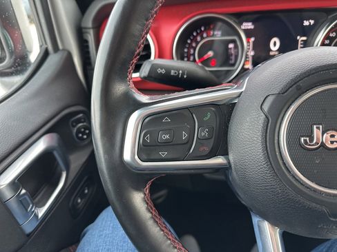 Used 2022 Jeep Wrangler Unlimited Rubicon w/ Xtreme Recon 35" Tire Package image 21