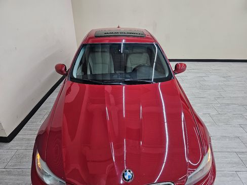 Used 2011 BMW 335i Sedan image 4