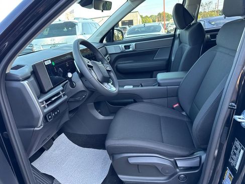 New 2026 Hyundai Santa Fe SE FWD image 10