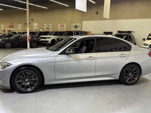 Used 2018 BMW 340i xDrive Sedan w/ Premium Package AWD/4WD image 5