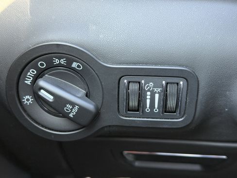 Used 2022 Maserati Quattroporte GT image 35