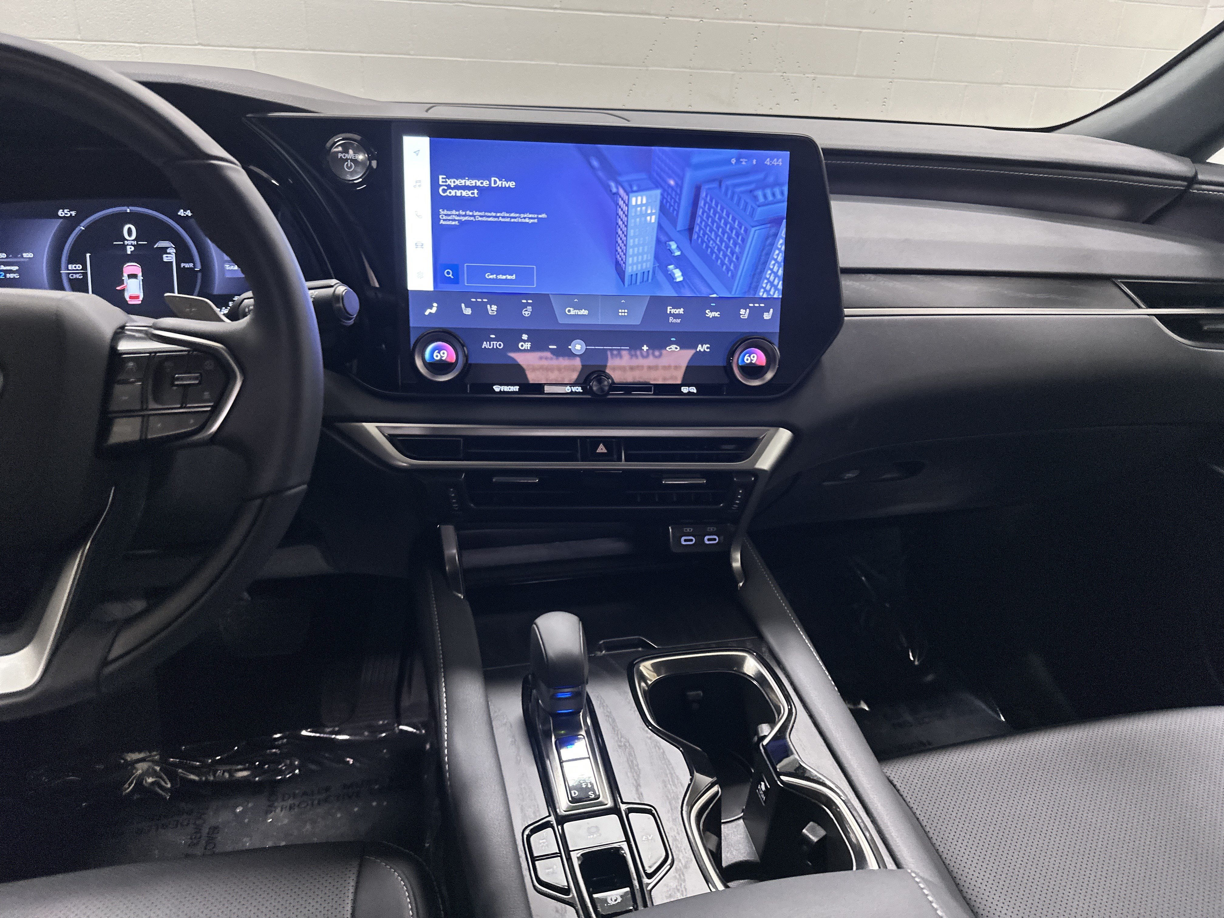 Certified 2025 Lexus RX 350h w/ Accessory Package (K3) AWD/4WD image 16