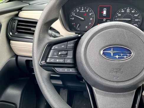 Certified 2025 Subaru Forester AWD/4WD image 18