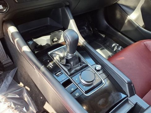 Used 2024 MAZDA MAZDA3 s image 20
