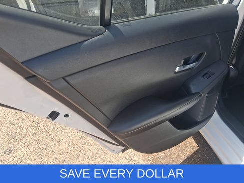 Used 2021 Nissan Sentra S FWD image 13