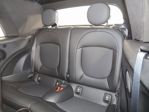 Used 2022 MINI Cooper Convertible image 49