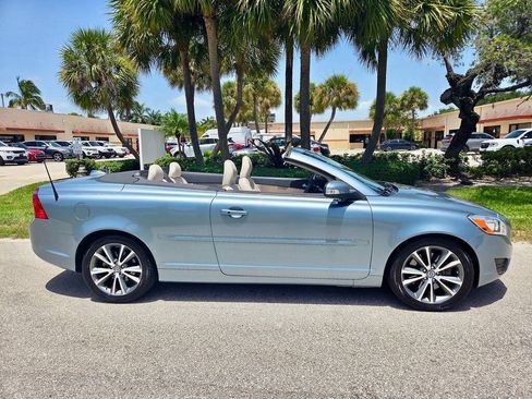 Used 2012 Volvo C70 T5 FWD image 12