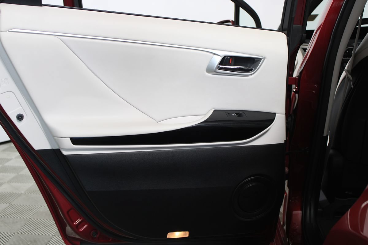 Used 2017 Toyota Mirai FWD image 24