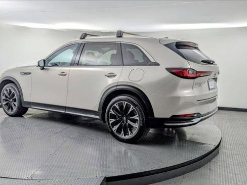 Used 2024 MAZDA CX-90 Plug-In Hybrid w/ Premium Plus image 5