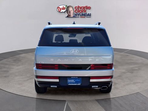 Certified 2024 Hyundai Santa Fe Limited FWD image 4