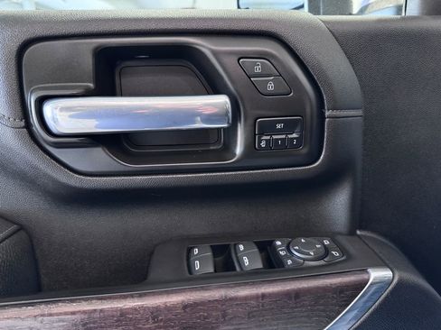 Used 2021 GMC Sierra 2500 Denali w/ Denali Ultimate Package image 30