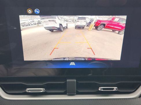 New 2026 Chevrolet Equinox LT w/ Convenience Package II FWD image 13
