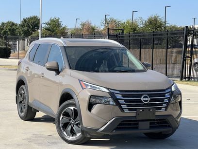 Used 2024 Nissan Rogue SV w/ SV Premium Package