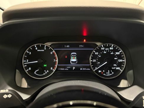 Used 2023 Nissan Rogue SL w/ SL Premium Package AWD/4WD image 12