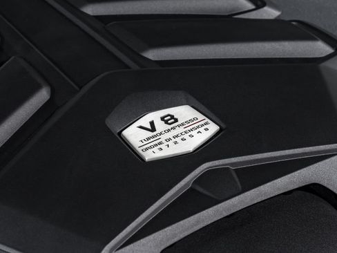 Used 2024 Lamborghini Urus Performante AWD/4WD image 52