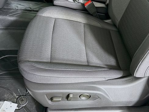 New 2026 Chevrolet Silverado 1500 Custom image 18