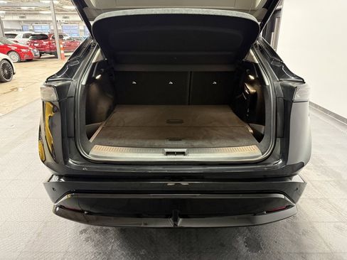 Used 2023 Nissan Ariya AWD image 22