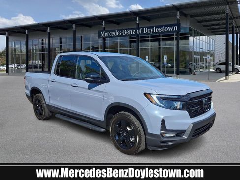 Used 2026 Honda Ridgeline Black Edition image 1