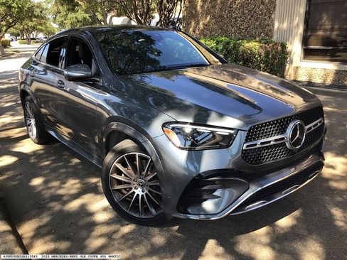 Used 2025 Mercedes-Benz GLE 450 4MATIC Coupe image 4